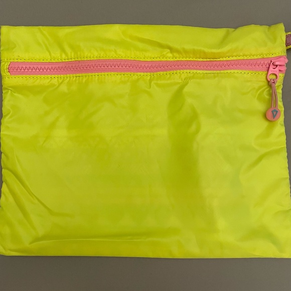 Ivivva Bright Yellow Wristlet - Picture 2 of 4